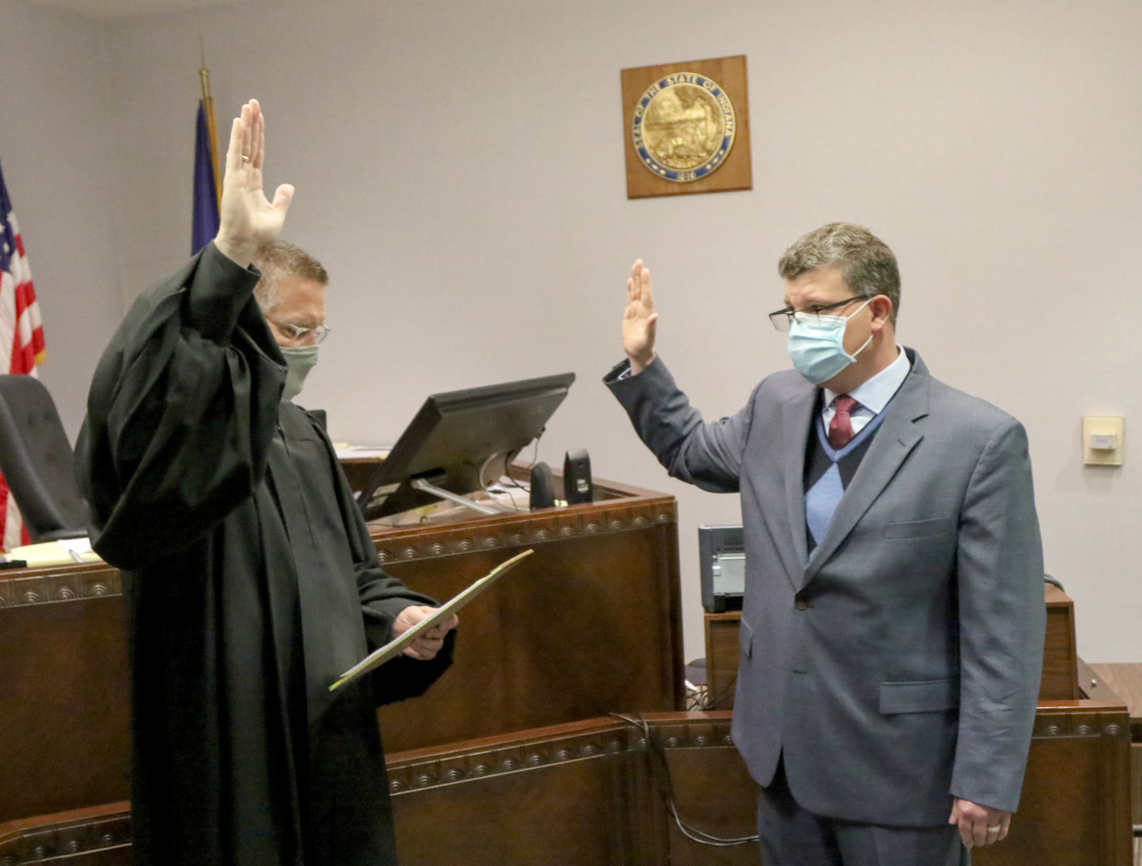 New Porter County judge sworn in